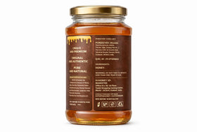 Honey XP Sidr honey added to tea for natural aroma and sweetness.