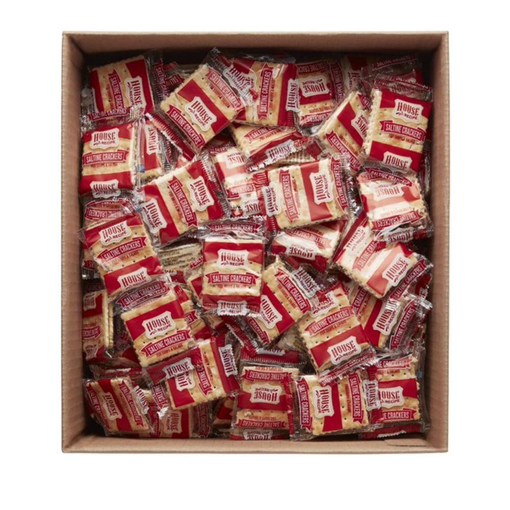 House Recipe saltine crackers served with soups and salads for flavorful pairings.