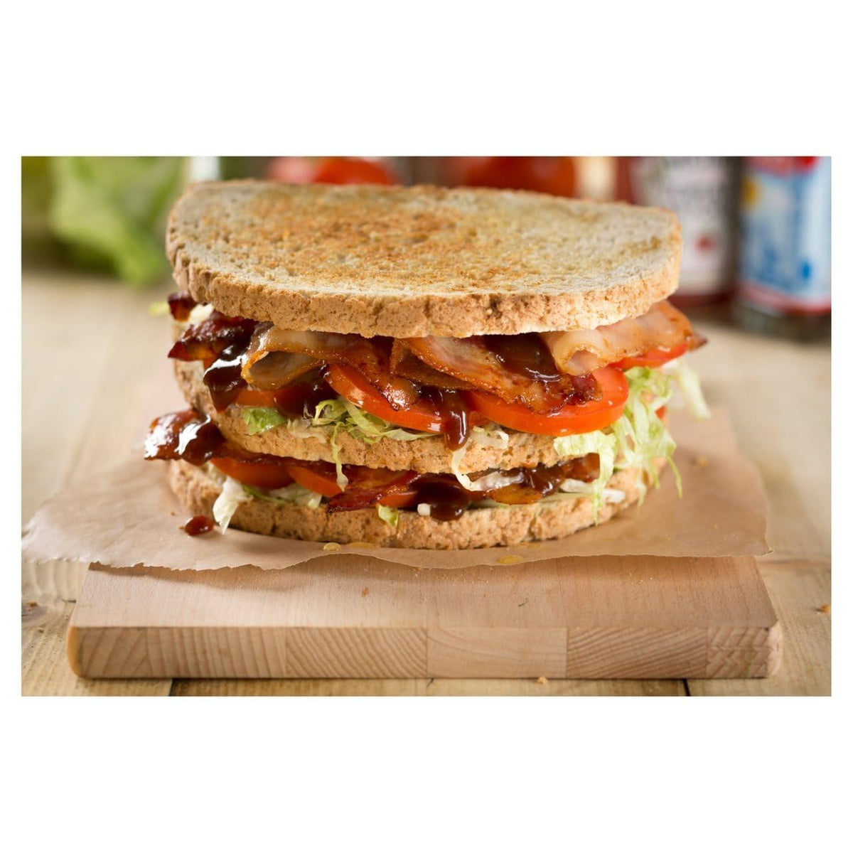 HP Sauce Original 285g served with a burger for tangy richness