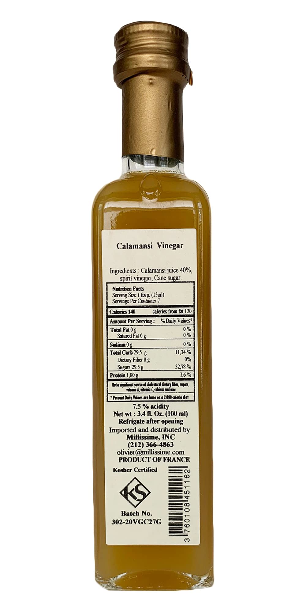 Huilerie Beaujolaise Calamansi Vinegar being poured, ideal for dressings and sauces.