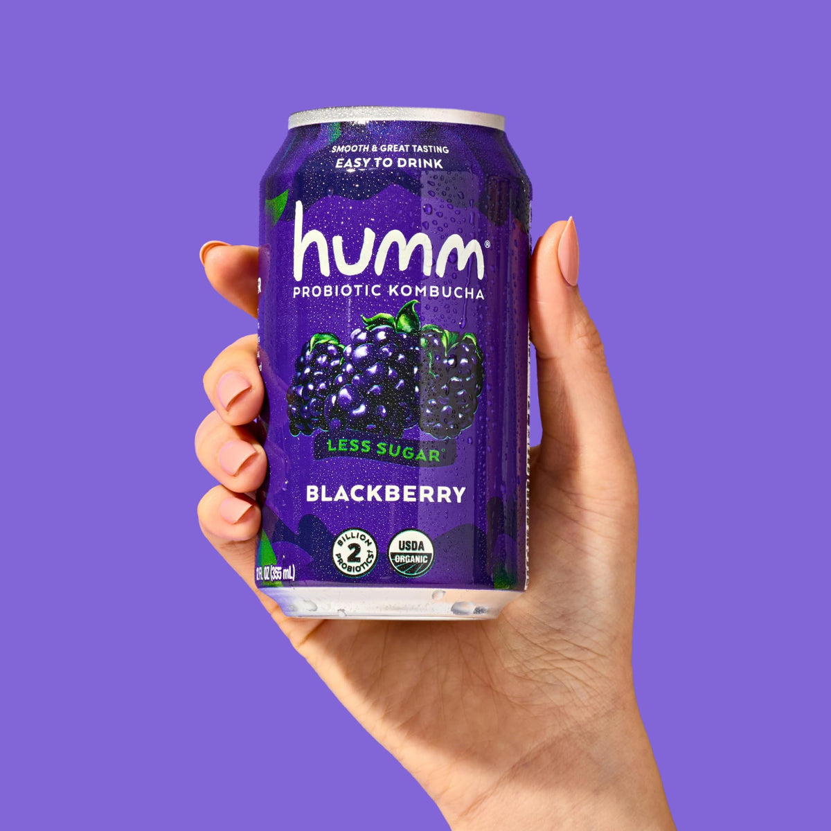 Humm Blackberry glass pour captures refreshing, bubbly texture and aroma.