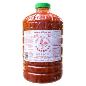 Huy Fong Sriracha bottle pouring heat into soups and meals