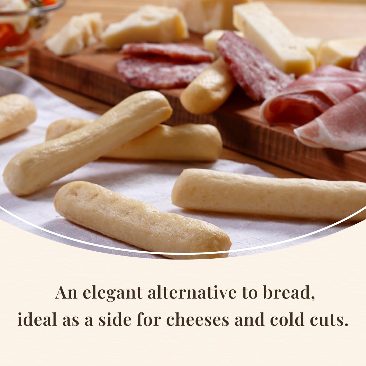 I Macoritti Maxi Breadsticks preservative-free bite with clean ingredients.