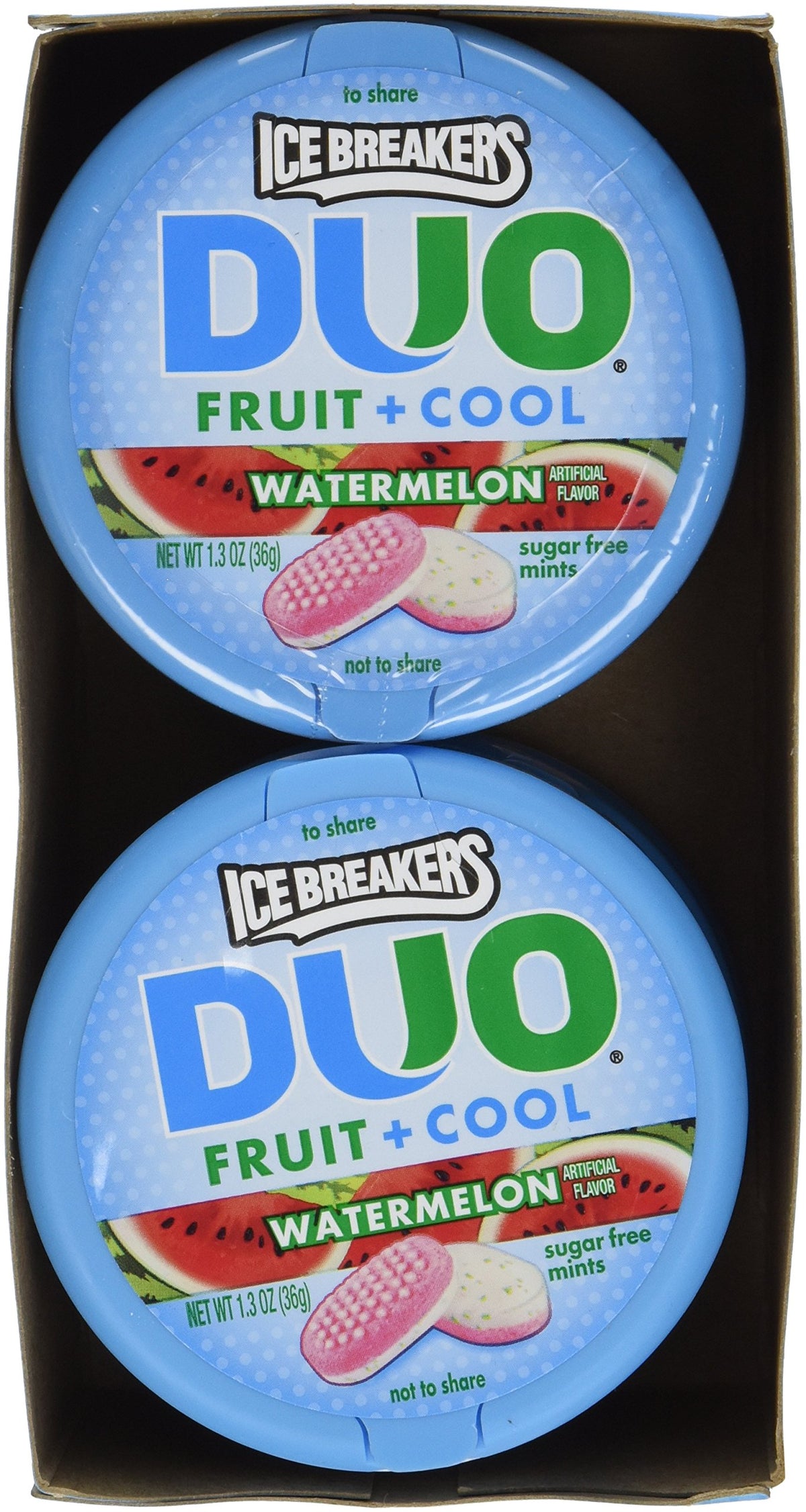 Ice Breakers Duo cooling crystals close-up highlights sugar-free watermelon freshness on the go.