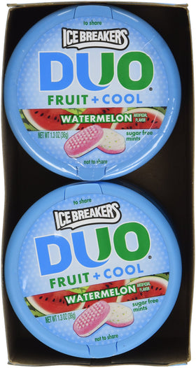 Ice Breakers Duo cooling crystals close-up highlights sugar-free watermelon freshness on the go.