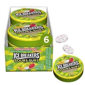 Ice Breakers Sour Fruits puck close-up showing tangy center for refreshment.