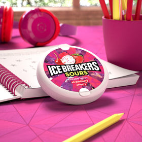 Ice Breakers Sours flavor crystals close-up highlights fruity tang