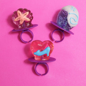 Imaginings 3 individually wrapped lollipop rings stay fresh for gifting.