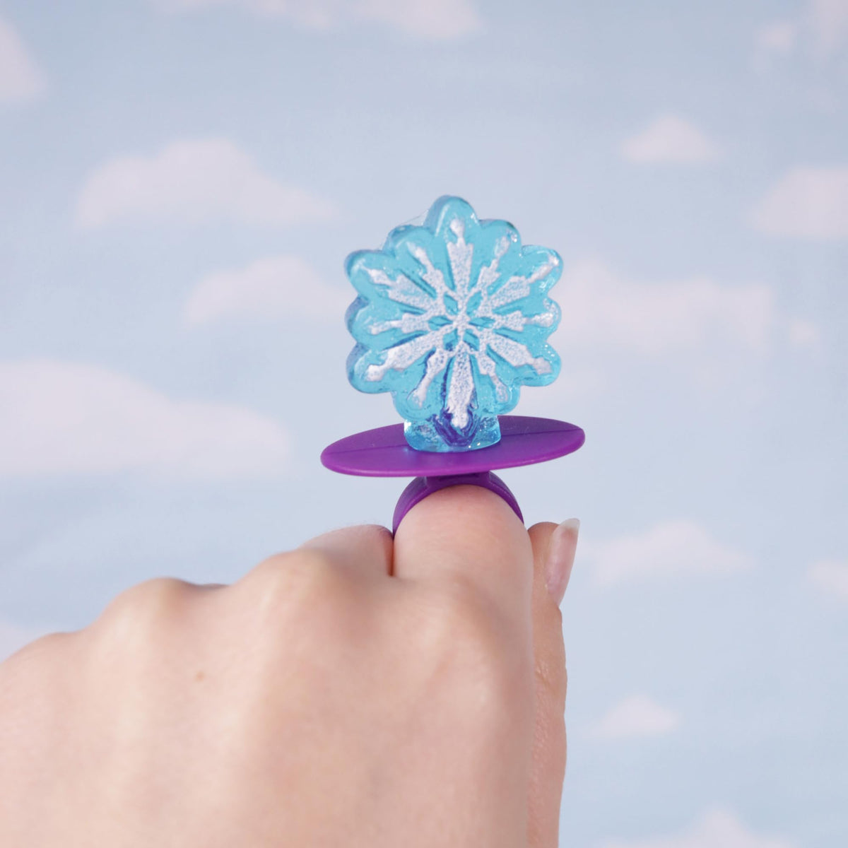 Imaginings 3 Disney Frozen Lollipop Rings individually wrapped, perfect for pinata fillers and treat bags.