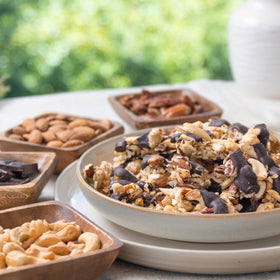 InnoFoods clusters texture view highlights oat puffs and coconut crunch.