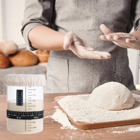 INOBYO borosilicate glass withstands heat and cold during baking prep.