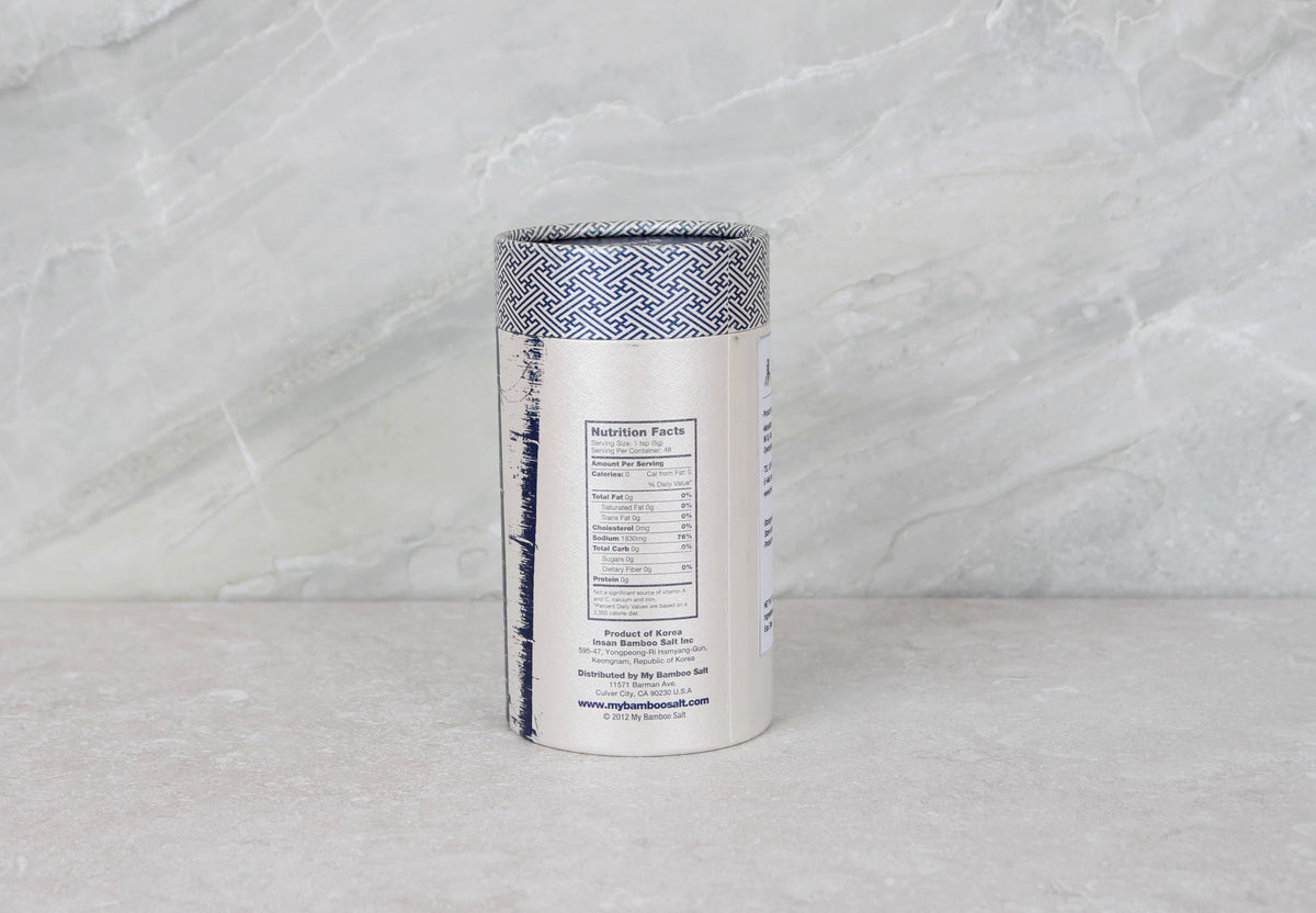 INSAN BAMBOO SALT roasted powder close-up highlighting mineral-rich texture.