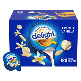 International Delight French Vanilla single-serve creamer packets for quick, creamy coffee.