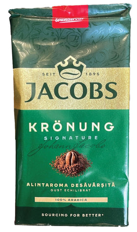 Close-up of Jacobs Kronung label highlighting quality and aroma potential.