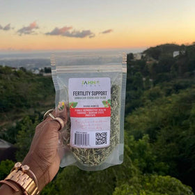 Jahno Herbs distinctive aroma and taste in a comforting cup.