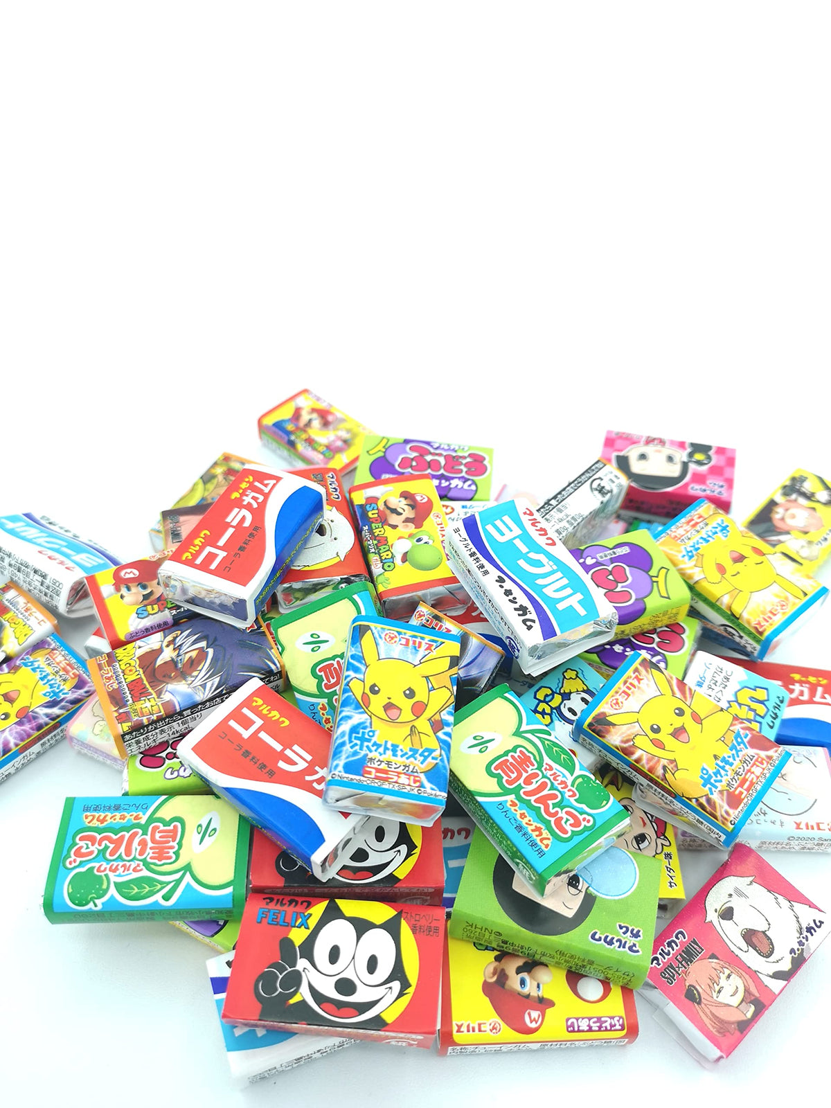 Japanese Sakura Otaku gum Soda flavor for fizzy, playful snacking.