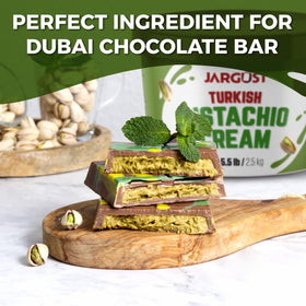 Jargust Dubai chocolate bar kit image showing creamy pistachio filling.