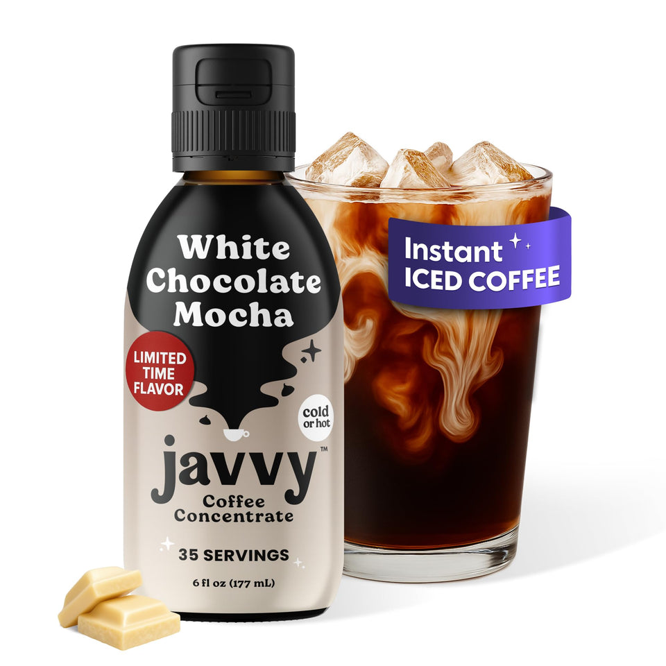 Javvy White Chocolate Mocha coffee concentrate bottle front for quick indulgence.