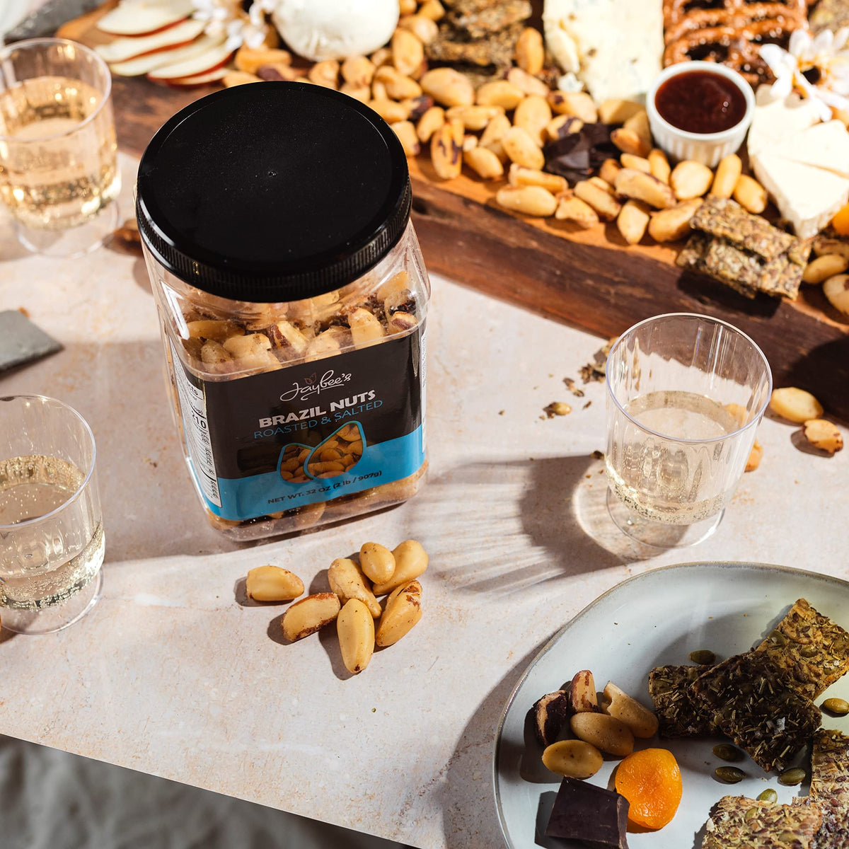 Jaybee's resealable jar preserves Brazil nut freshness