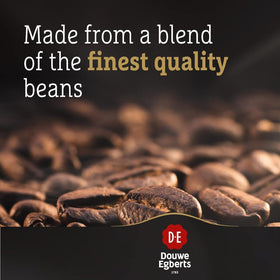 Close-up of Douwe Egberts Pure Gold sachet highlighting precise 1.5g serving.