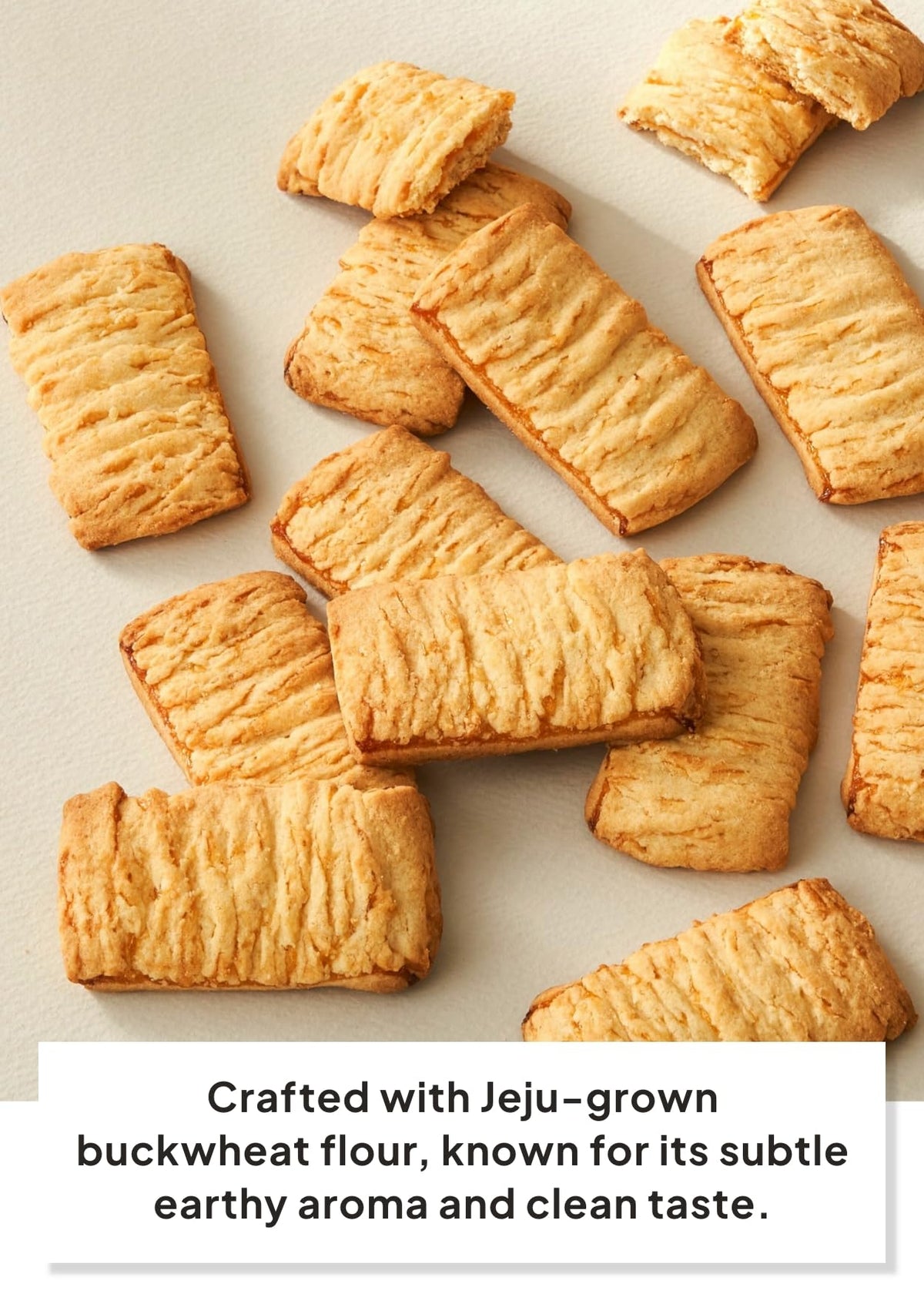 Elegant gift box from JEKISS for a refined Korean snack gift.