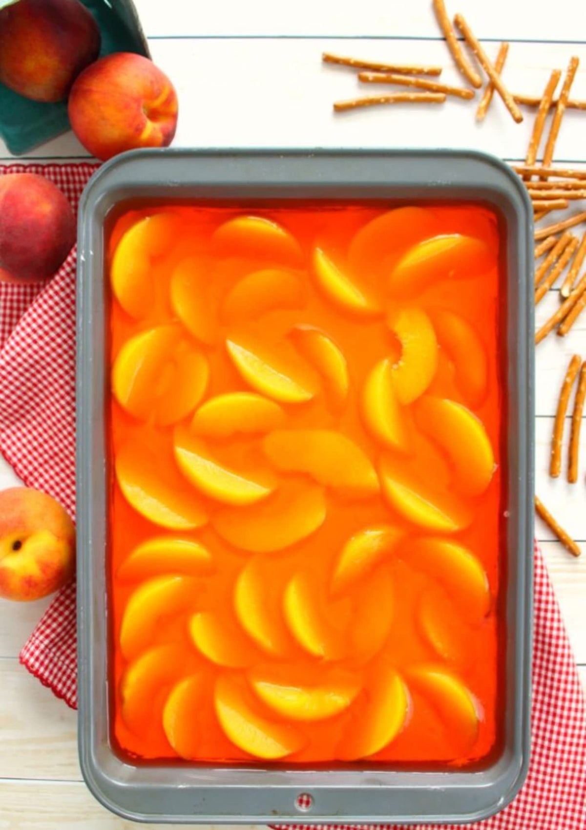 Jell-O Peach Gelatin Dessert enjoyed by family during a quick snack