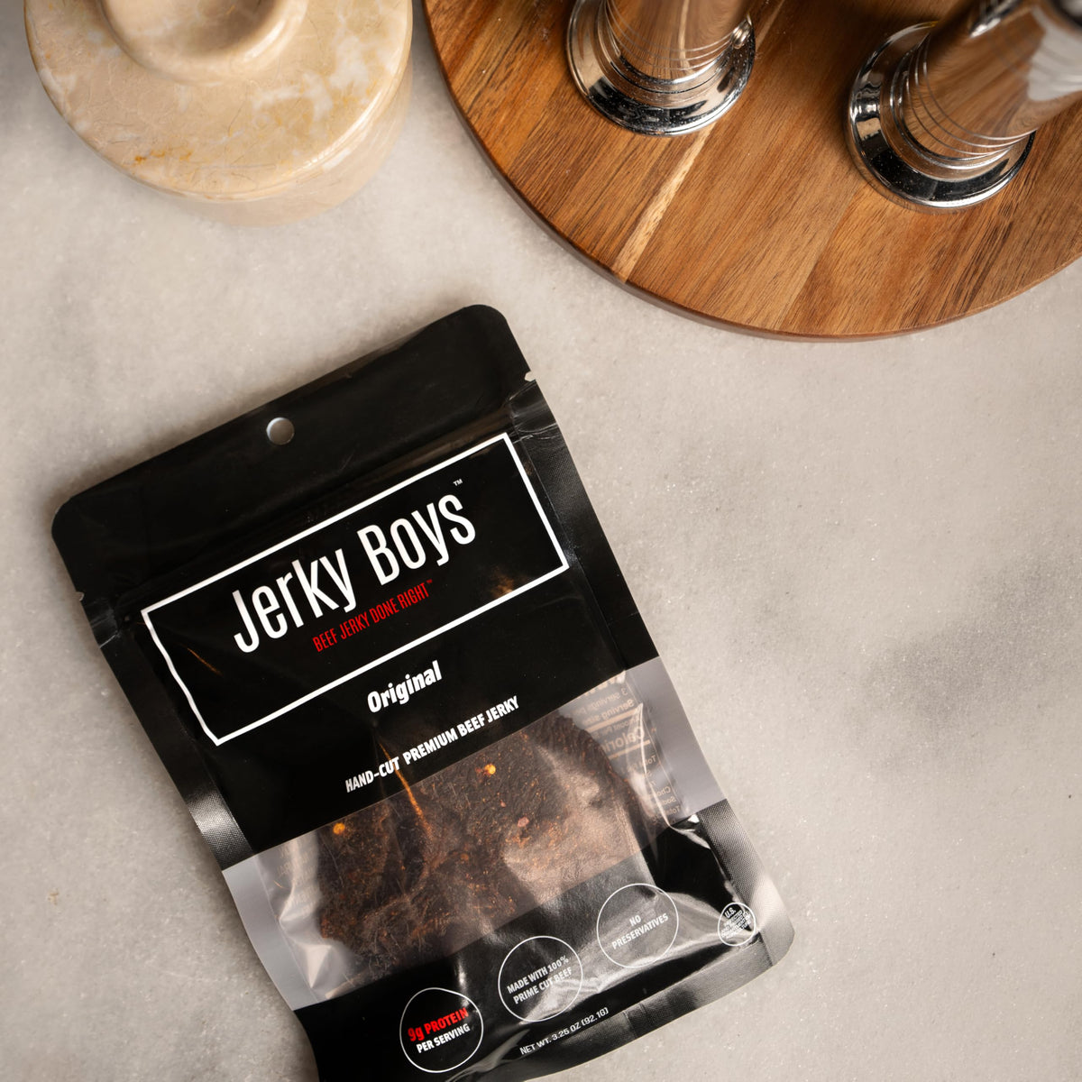 Prime-cut beef slices from Jerky Boys, rich flavor and satisfying chew