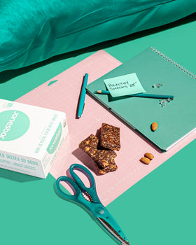 Jonesbar pack of 12 displays convenient family-friendly nutrition.