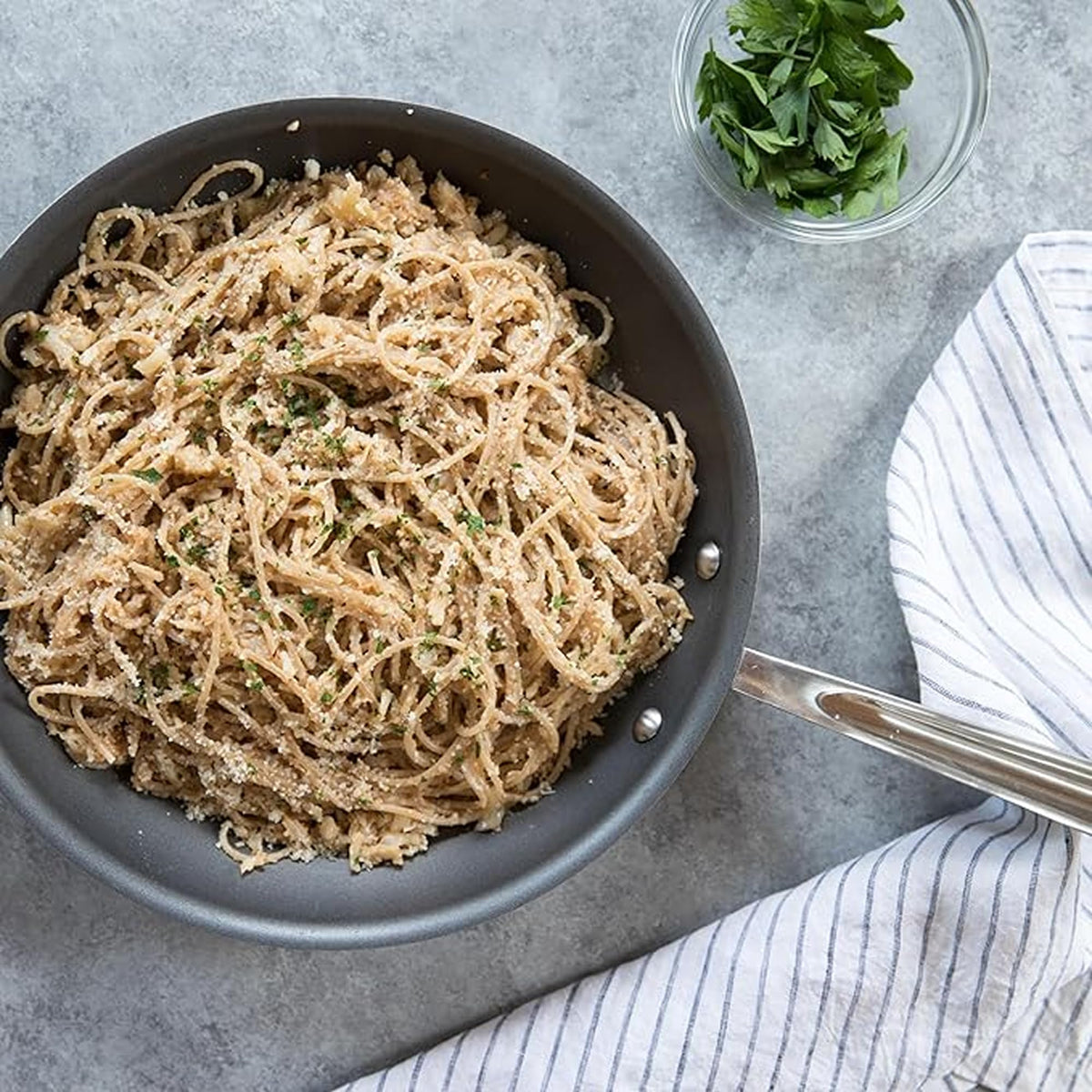 Jovial Einkorn Spaghetti dried pasta close-up highlighting 7 g protein per serving