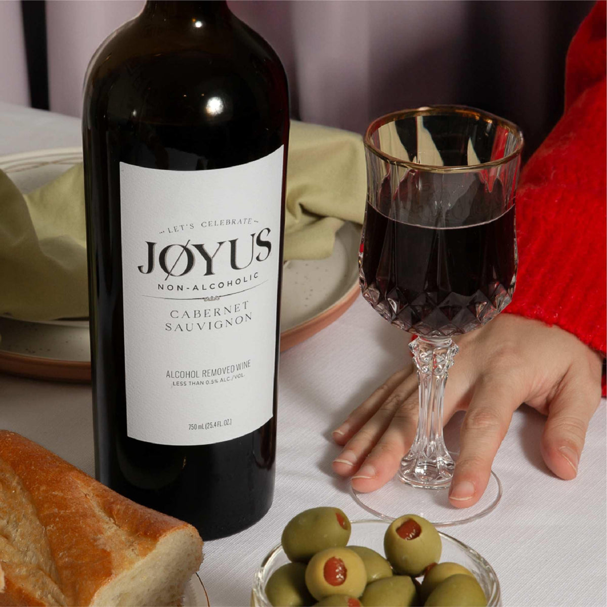 JØYUS dark berry aroma notes suggest delightful tasting moments
