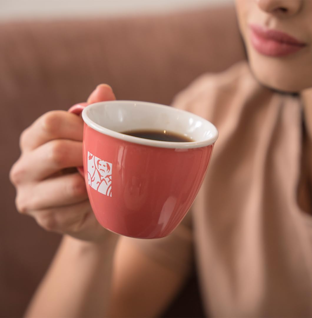 Juan Valdez Huila single-origin beans showcase authentic Colombian flavor.