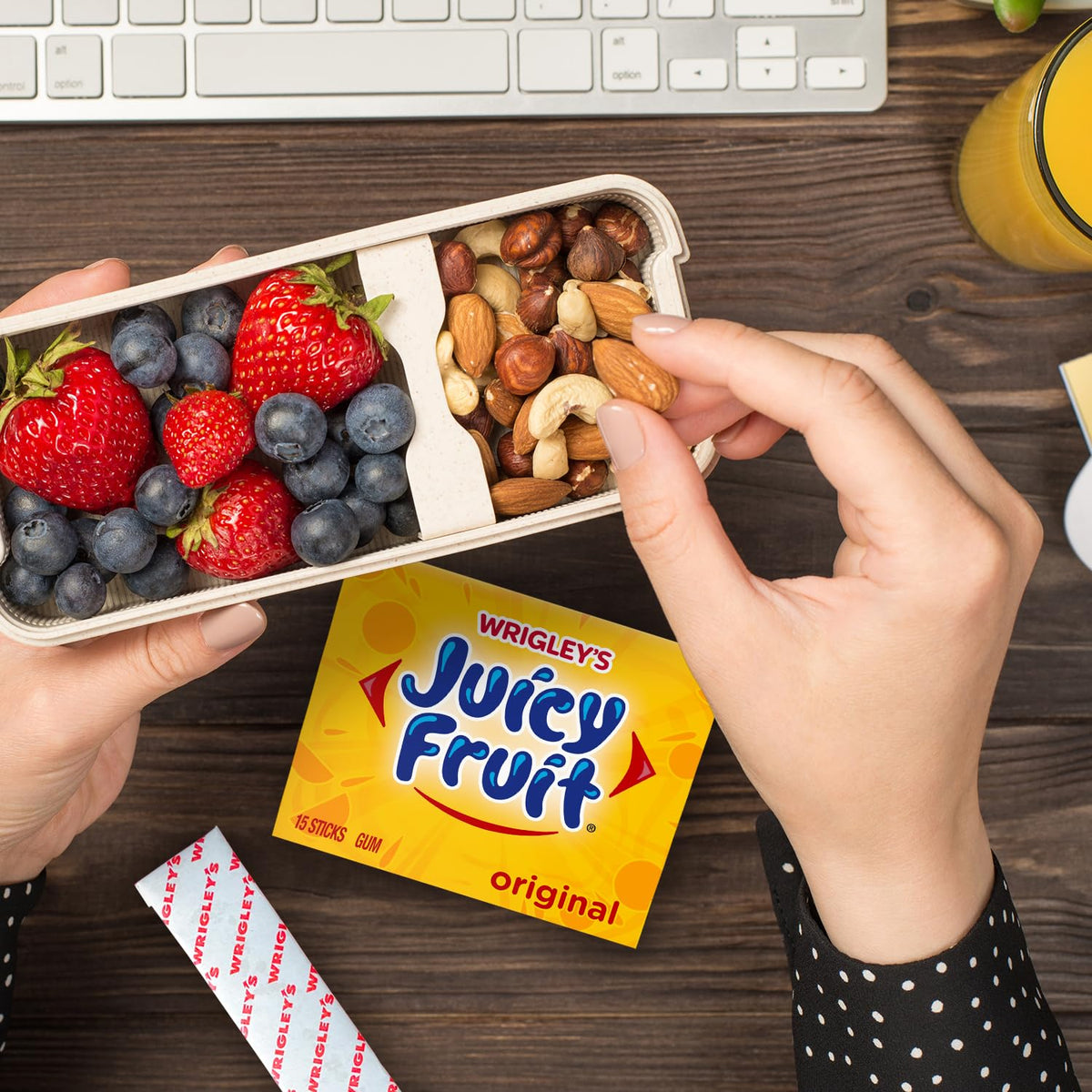 Juicy Fruit Original bubblegum ten-pack display ready for checkout