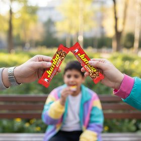 Snack-size Jumbo bar perfect for lunchboxes and sharing.