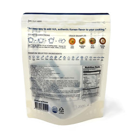 Jwellfood anchovy-kelp flavor ingredients close-up – rich umami for Korean dishes.