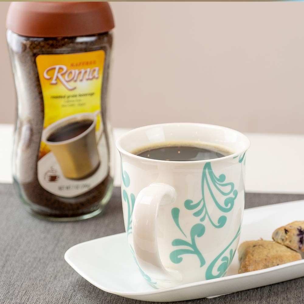 Kaffree Roma whipped cream and cinnamon topping on a cup