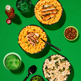 Keto-friendly Kaizen Mac & Cheese label highlighting low carb option