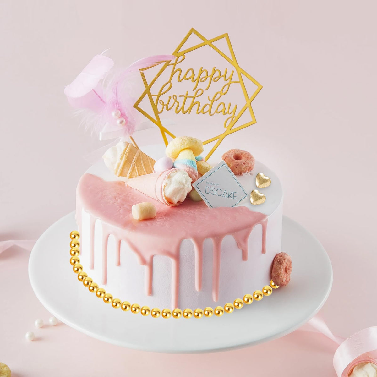 Kasvan Gold Pearl Sugar Sprinkles on ice cream create a festive topping