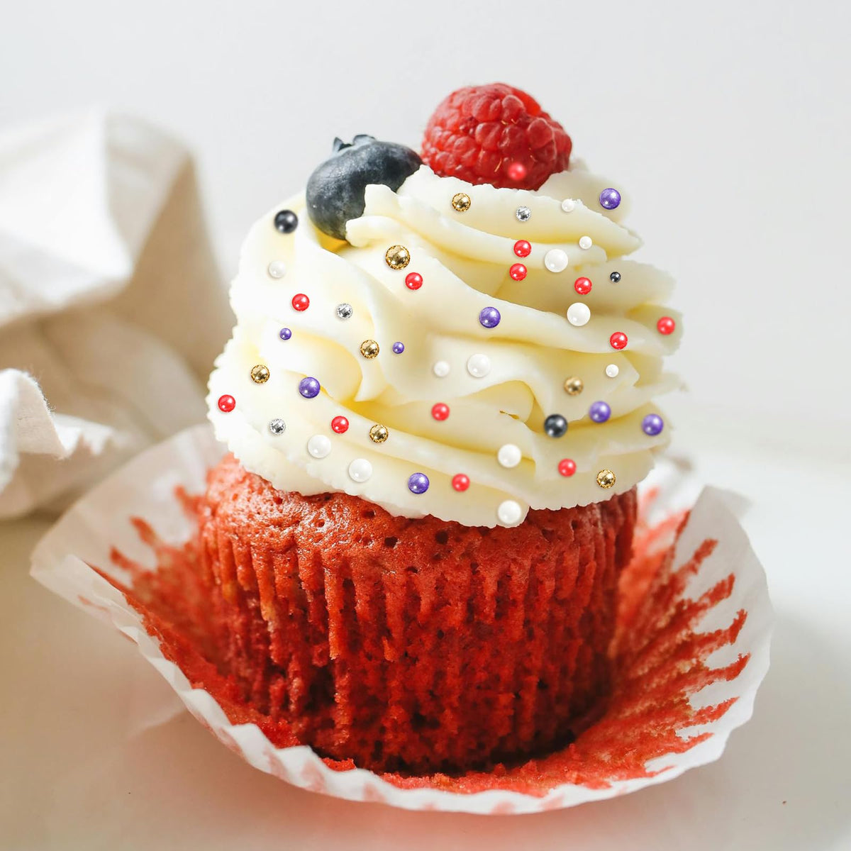 Kasvan sprinkles decorate after baking to prevent melting