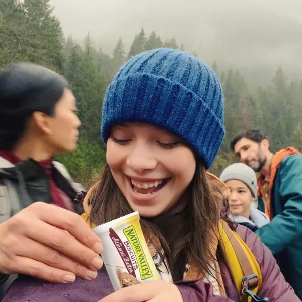 KD Chocolates Neture Valley Almond Butter Biscuits nutrition label for quick checks