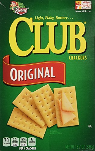 Keebler Club Original crackers in a three-pack, ideal for snacks and dips.