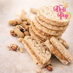 Kim's Deli Pop Cinnamon Flavor Crunch, fragrant treat perfect for tea time.