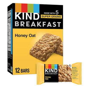 Kind Breakfast Bar honey oat shot emphasizes chewy texture and natural sweetness.