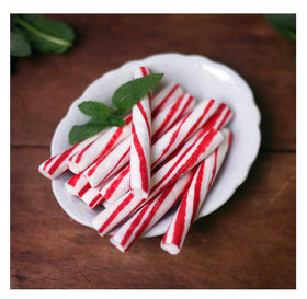 Close-up of soft texture and refreshing peppermint flavor.