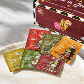 Kiri and Sons Alice's Dreamy Delight tea bag with French vanilla flavor.