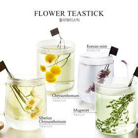 KKOKDAM Five-flavor sampler shows distinct floral blends for tasting.
