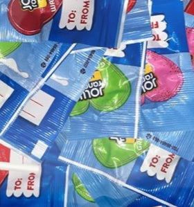 KLUB BULK J0lly Ranchrs Valentine heart lollipops in wrappers, ideal for festive parties.
