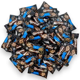KLUB BULK La Creme coffee candy packaging highlights a premium sugar-free treat for coffee lovers.