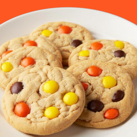 KLUB BULK Peanut Butter Pieces in a resealable bag for easy snacking.