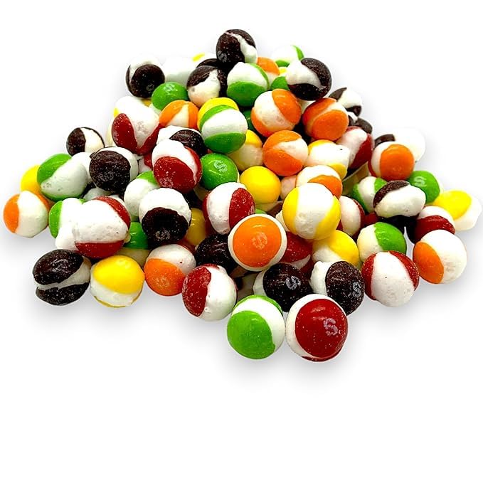 KLUB BULK Comets in resealable pouch for freshness and convenience.