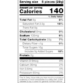 KLUB BULK resealable-bag closeup; keeps pretzels fresh between snack sessions.